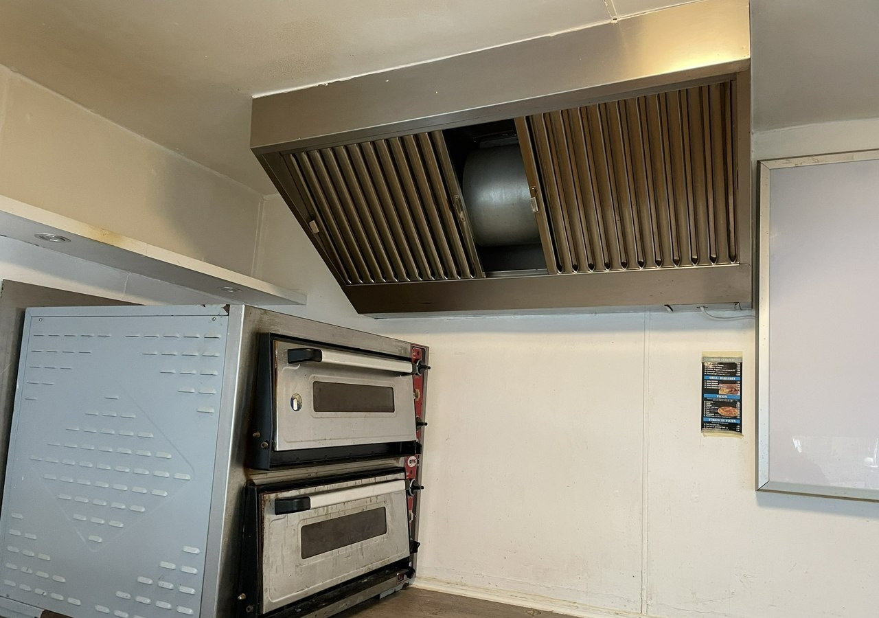 Mercedes-Benz Sprinter Autosklep Sklep Gastronomiczny Food Truck Foodtruck pizza wyposażona - Verkaufsanhänger: das Bild 4 Mercedes-Benz Sprinter Autosklep Sklep Gastronomiczny Food Truck Foodtruck pizza wyposażona - Verkaufsanhänger: das Bild 4