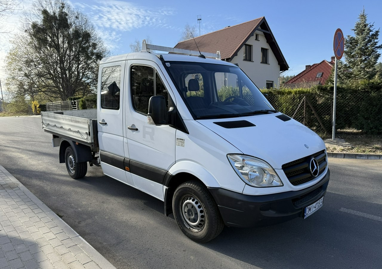Mercedes-Benz Sprinter Sprinter 315 CDI dokka doka Brygadówka skrzynia 2007 - Pritsche Transporter, Transporter mit Doppelkabine: das Bild 2 Mercedes-Benz Sprinter Sprinter 315 CDI dokka doka Brygadówka skrzynia 2007 - Pritsche Transporter, Transporter mit Doppelkabine: das Bild 2