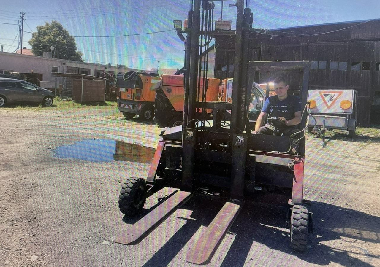 Mercedes-Benz Sprinter Wózek widłowy podwieszany Widlak - Kipper Transporter: das Bild 3 Mercedes-Benz Sprinter Wózek widłowy podwieszany Widlak - Kipper Transporter: das Bild 3