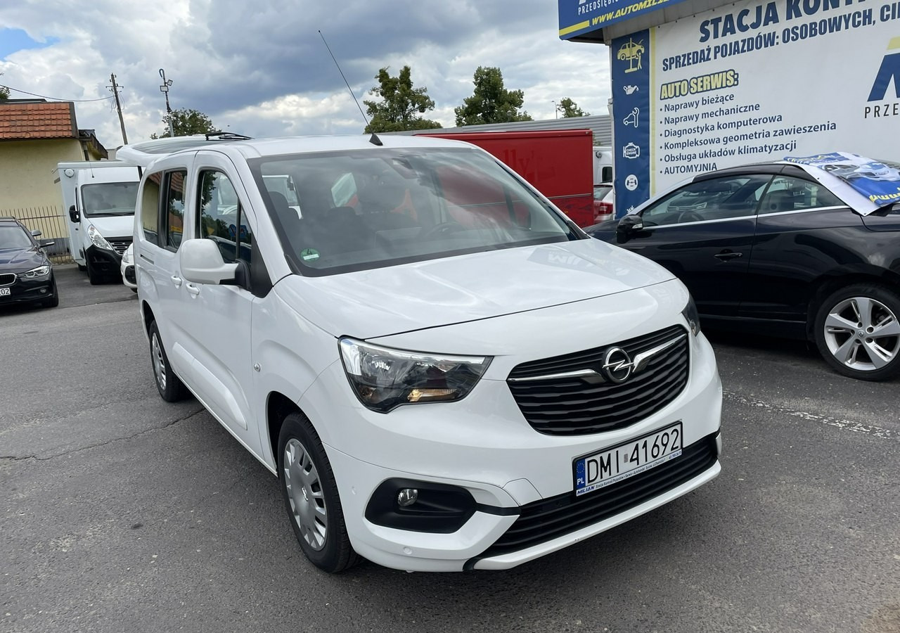 Opel Combo IV Combo Life Combo Life Maxi Niepełnosprawnych inwalida rampa PFRON Model - PKW: das Bild 2 Opel Combo IV Combo Life Combo Life Maxi Niepełnosprawnych inwalida rampa PFRON Model - PKW: das Bild 2