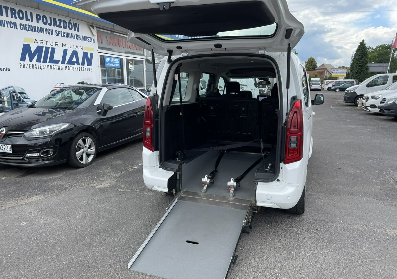 Opel Combo IV Combo Life Combo Life Maxi Niepełnosprawnych inwalida rampa PFRON Model - PKW: das Bild 3 Opel Combo IV Combo Life Combo Life Maxi Niepełnosprawnych inwalida rampa PFRON Model - PKW: das Bild 3