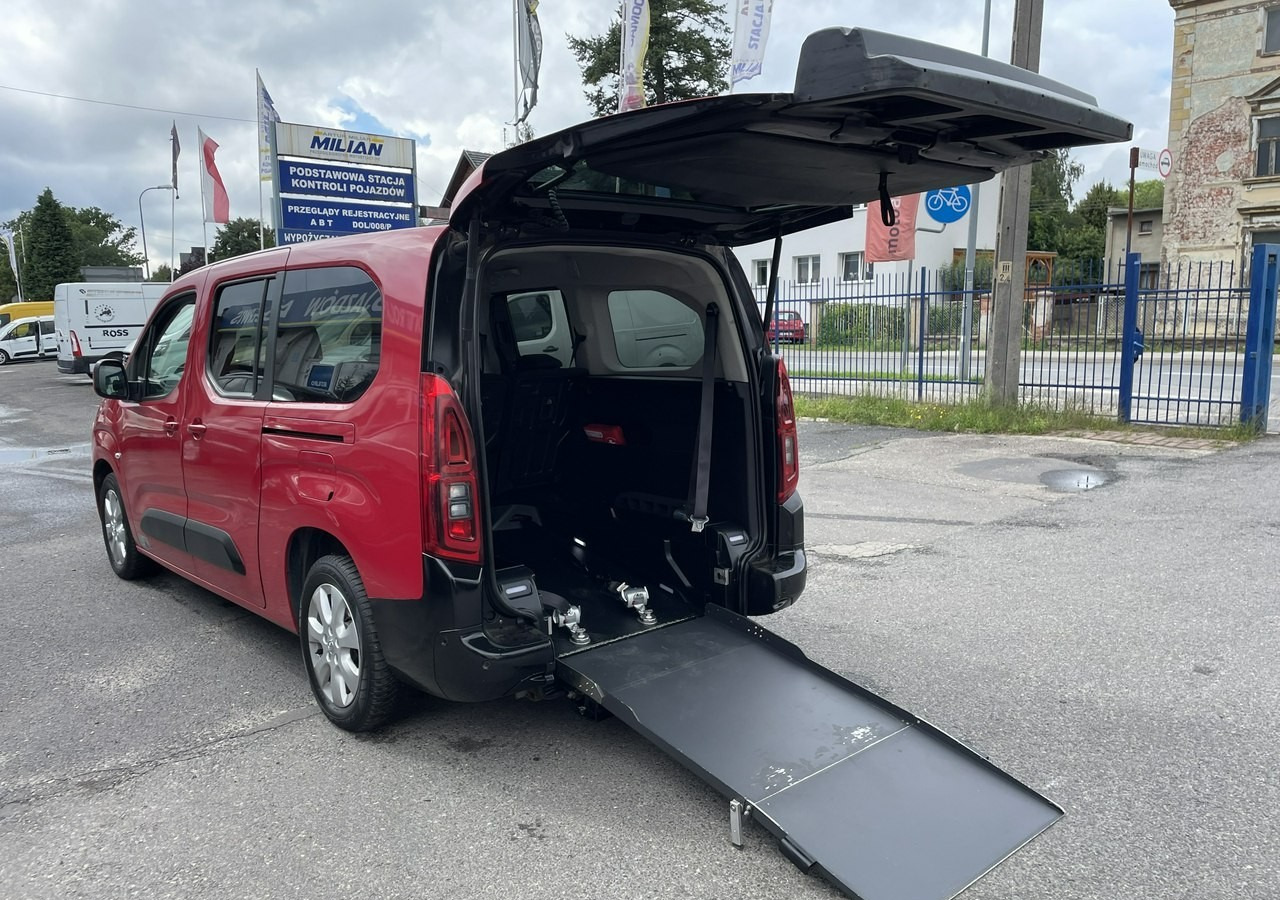Opel Combo IV Combo Life Combo Life Maxi Niepełnosprawnych inwalida rampa PFRON Model - PKW: das Bild 1 Opel Combo IV Combo Life Combo Life Maxi Niepełnosprawnych inwalida rampa PFRON Model - PKW: das Bild 1