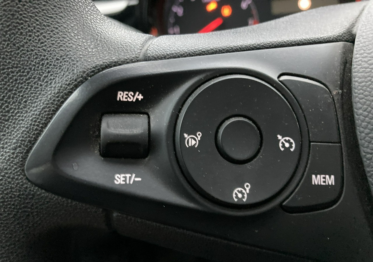 Schrägheck Opel Corsa F Opel Corsa F 1.5-102KM Klima Navi 2021: das Bild 11