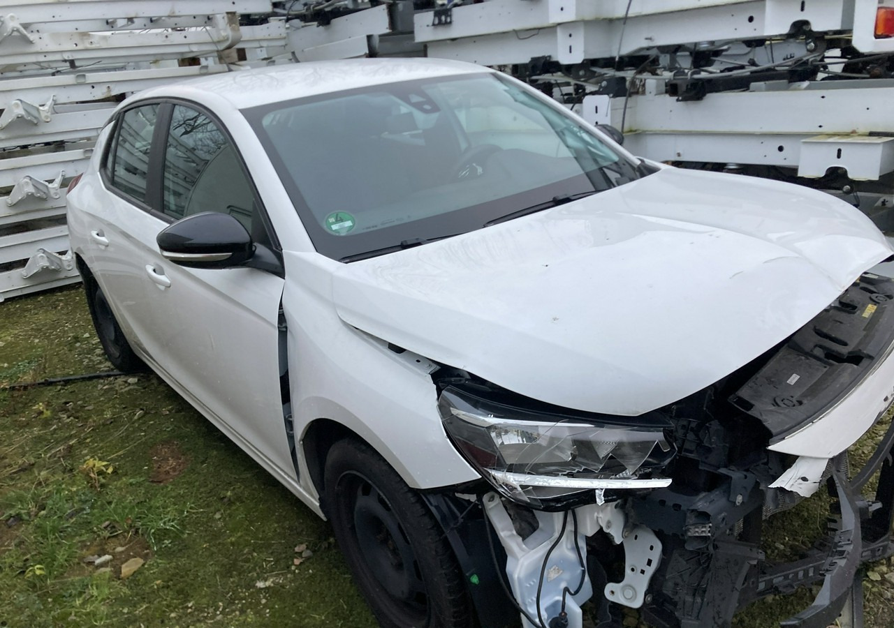 Schrägheck Opel Corsa F Opel Corsa F 1.5-102KM Klima Navi 2021: das Bild 17