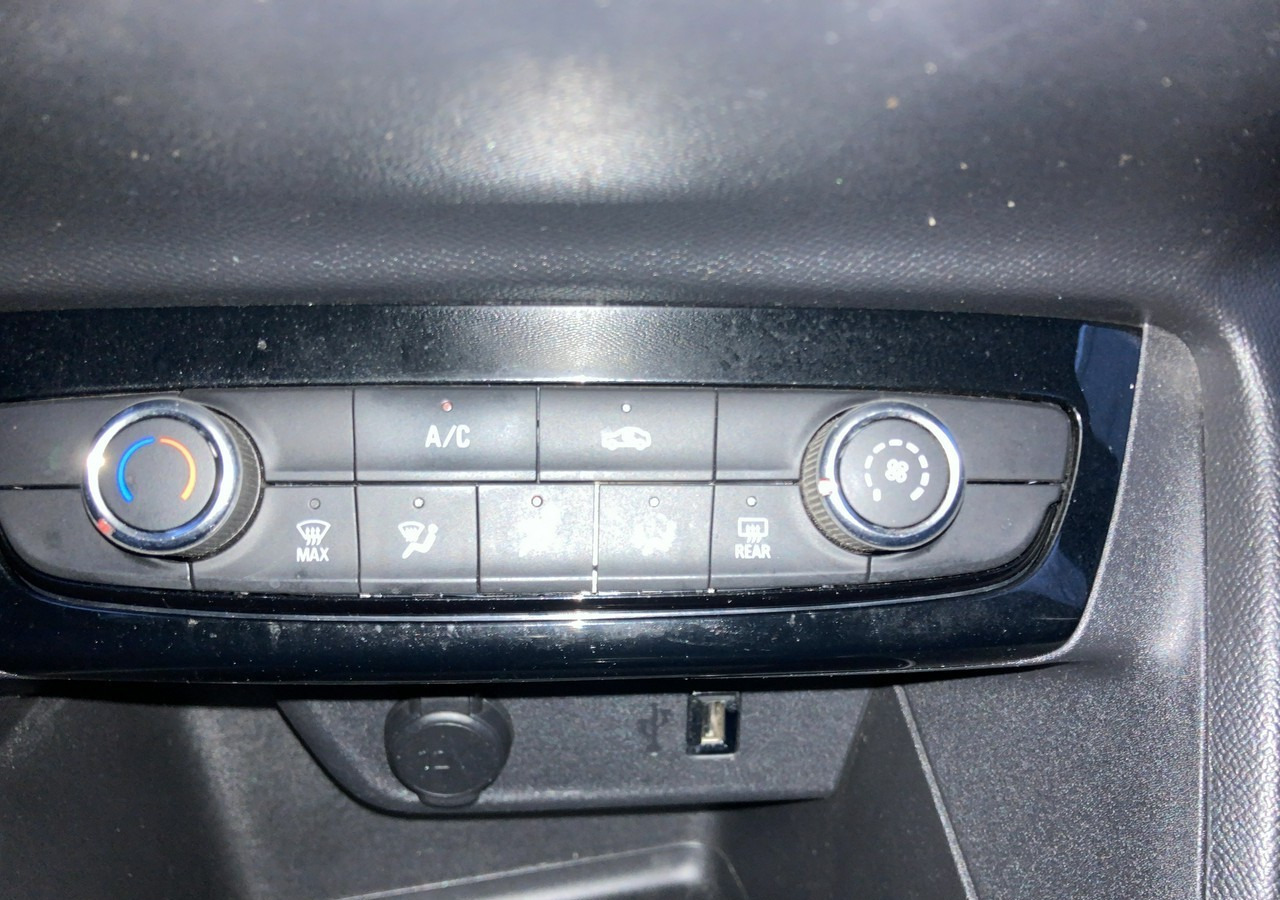 Schrägheck Opel Corsa F Opel Corsa F 1.5-102KM Klima Navi 2021: das Bild 13