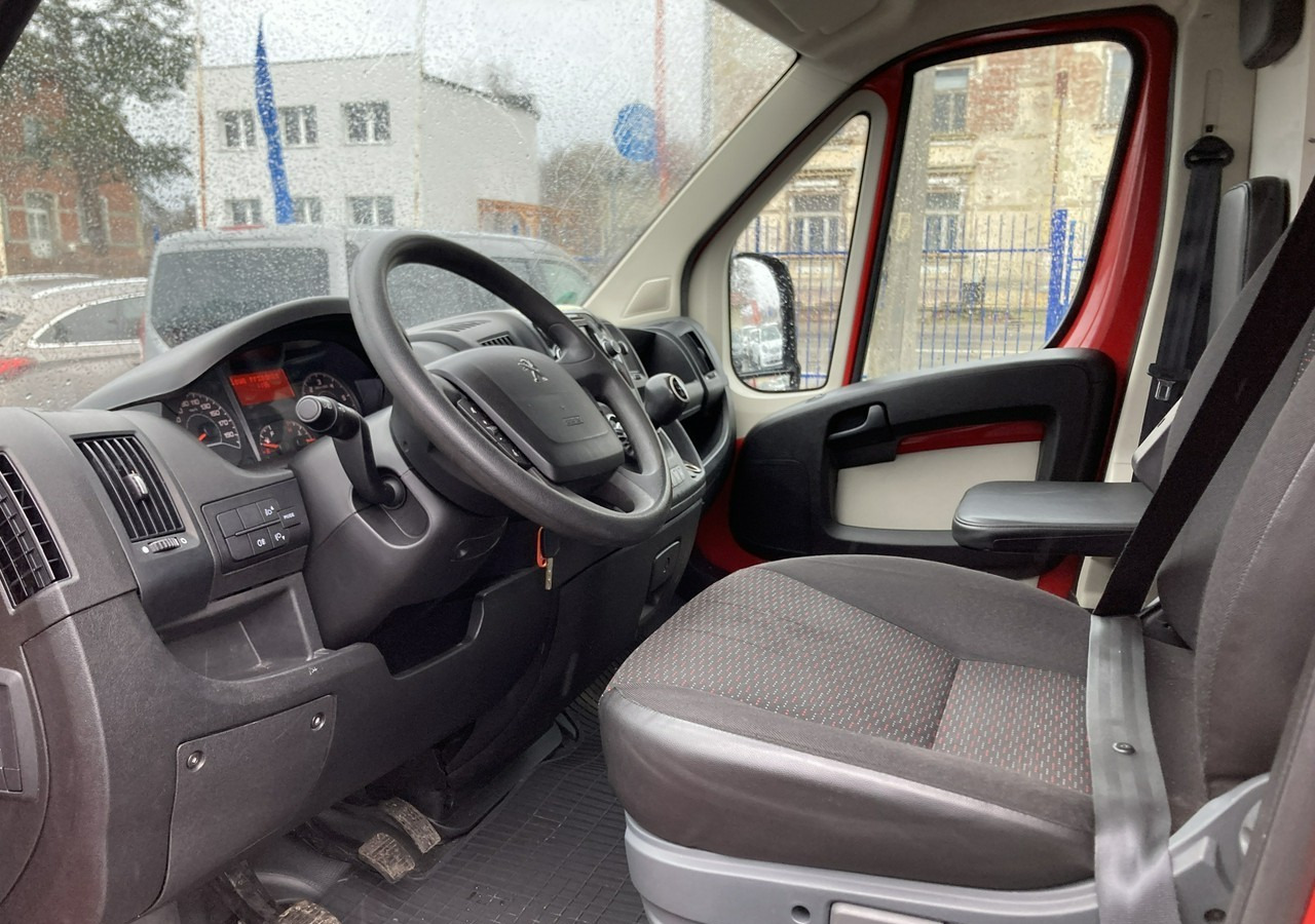 Peugeot Boxer Autosklep pieczywa Gastronomiczny Food Truck Foodtruck sklep 2018 - Verkaufsfahrzeug: das Bild 4 Peugeot Boxer Autosklep pieczywa Gastronomiczny Food Truck Foodtruck sklep 2018 - Verkaufsfahrzeug: das Bild 4