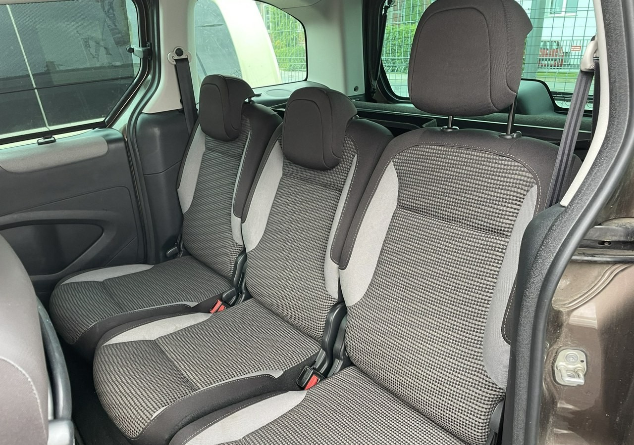 Peugeot Partner II Peugeot Partner Tepee 100 Family Model 2013 - PKW: das Bild 5 Peugeot Partner II Peugeot Partner Tepee 100 Family Model 2013 - PKW: das Bild 5
