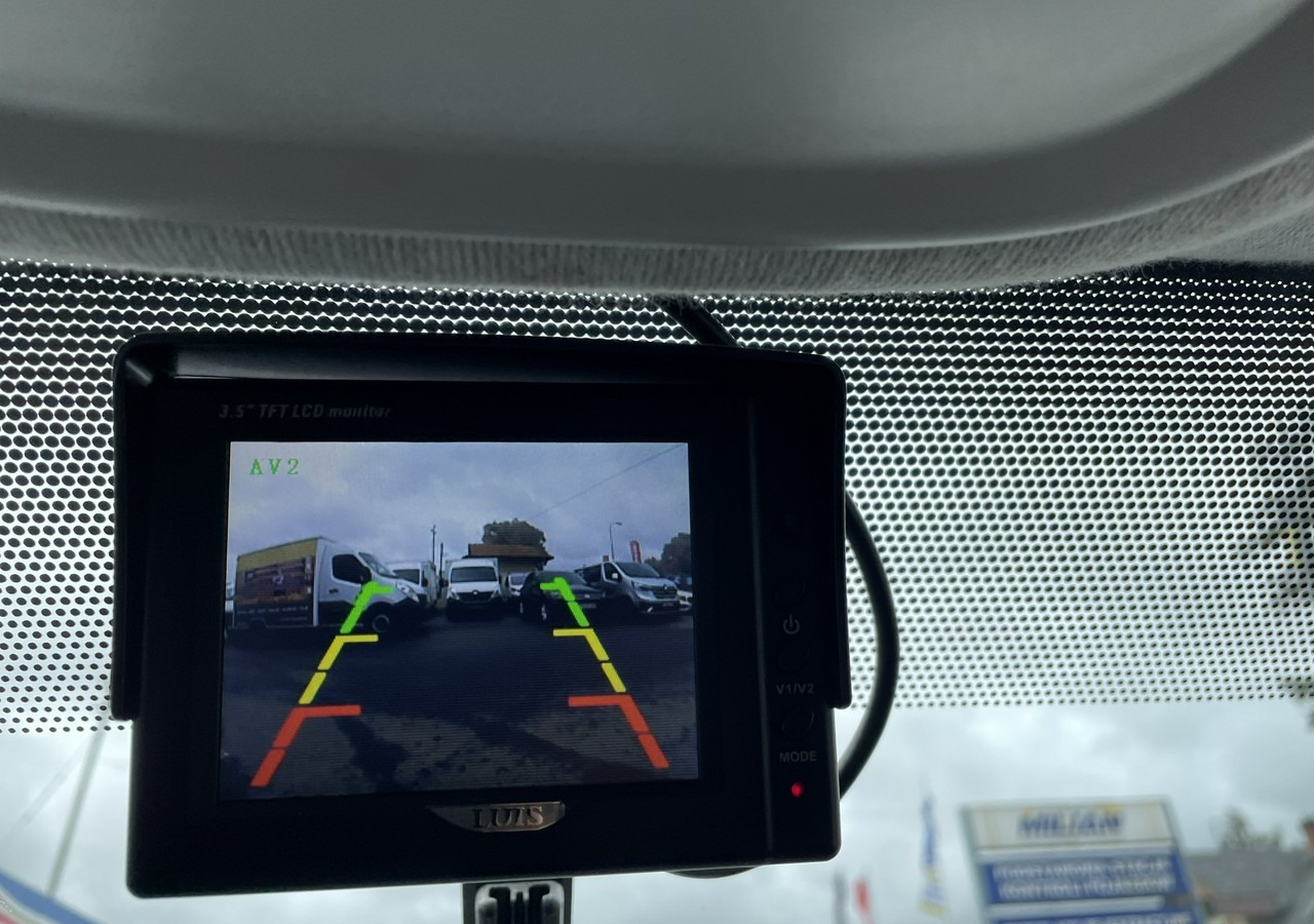 Renault Trafic Renault Trafic 1.6-120KM Klima 2018 - Kastenwagen: das Bild 4 Renault Trafic Renault Trafic 1.6-120KM Klima 2018 - Kastenwagen: das Bild 4