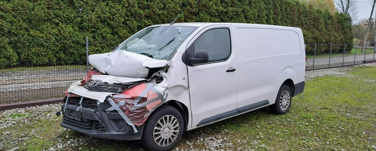 Toyota Proace Toyota Proace Maxi Klima chlodnia izoterma 2020 Salon PL - Kühltransporter: das Bild 1 Toyota Proace Toyota Proace Maxi Klima chlodnia izoterma 2020 Salon PL - Kühltransporter: das Bild 1