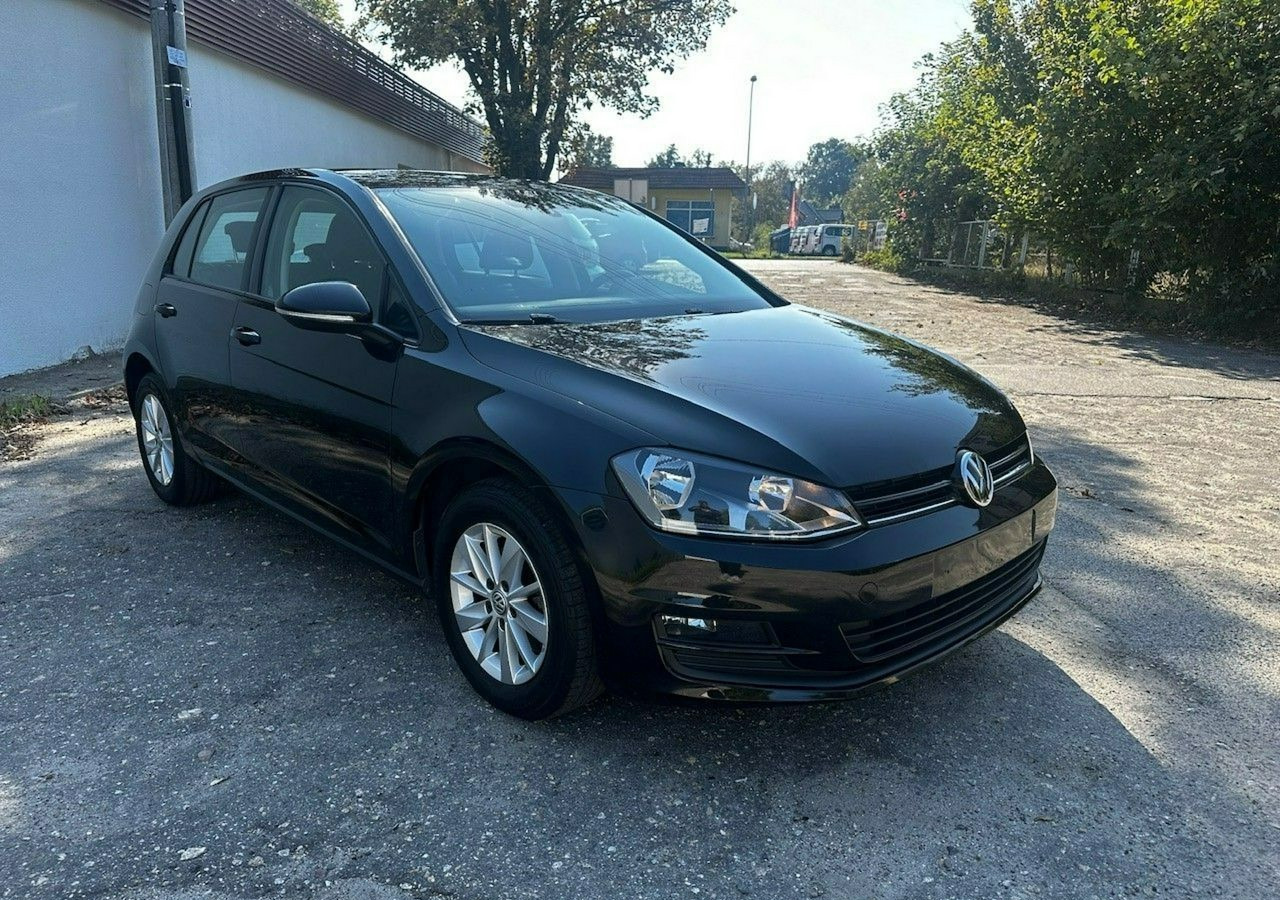 Volkswagen Golf VII VII 1,6 TDI 110KM 153TKM Klimatronik Navi Alu PDC 2015 Bez wkładu fi - Schrägheck: das Bild 1 Volkswagen Golf VII VII 1,6 TDI 110KM 153TKM Klimatronik Navi Alu PDC 2015 Bez wkładu fi - Schrägheck: das Bild 1