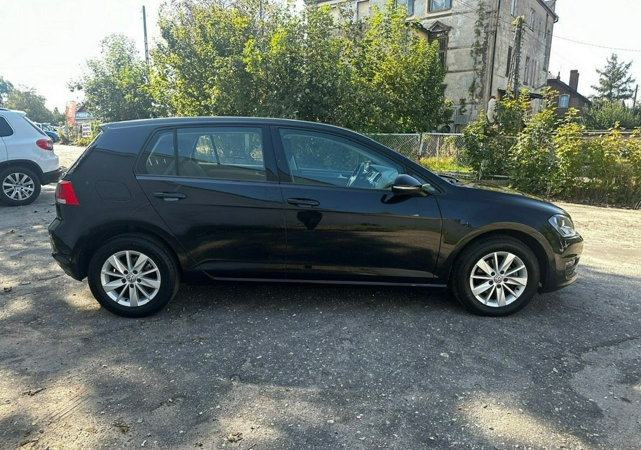 Volkswagen Golf VII VII 1,6 TDI 110KM 153TKM Klimatronik Navi Alu PDC 2015 Bez wkładu fi - Schrägheck: das Bild 4 Volkswagen Golf VII VII 1,6 TDI 110KM 153TKM Klimatronik Navi Alu PDC 2015 Bez wkładu fi - Schrägheck: das Bild 4