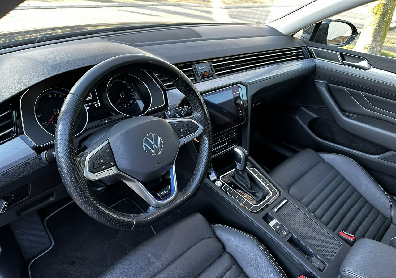 PKW Volkswagen Passat B8 GTE 1.4TSI 218KM Hybryda Plug-in zasięg 50km Panorama*Navi*Skóra*FV2: das Bild 7