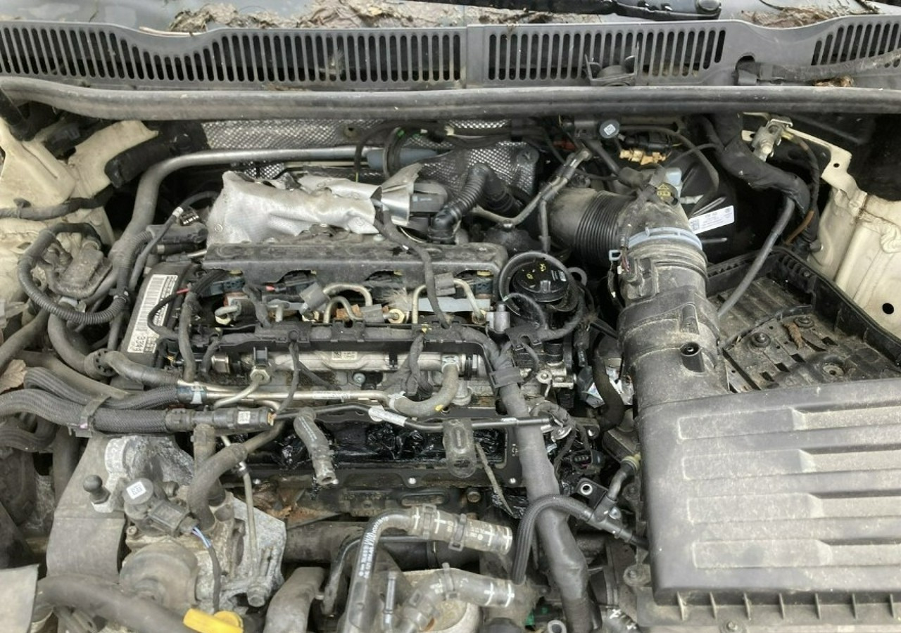 Volkswagen Touran II Touran - PKW: das Bild 5 Volkswagen Touran II Touran - PKW: das Bild 5