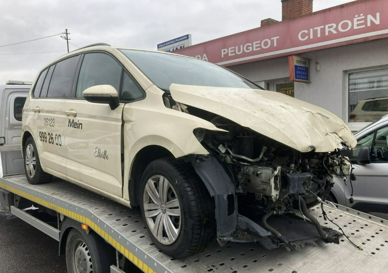 Volkswagen Touran II Touran - PKW: das Bild 4 Volkswagen Touran II Touran - PKW: das Bild 4