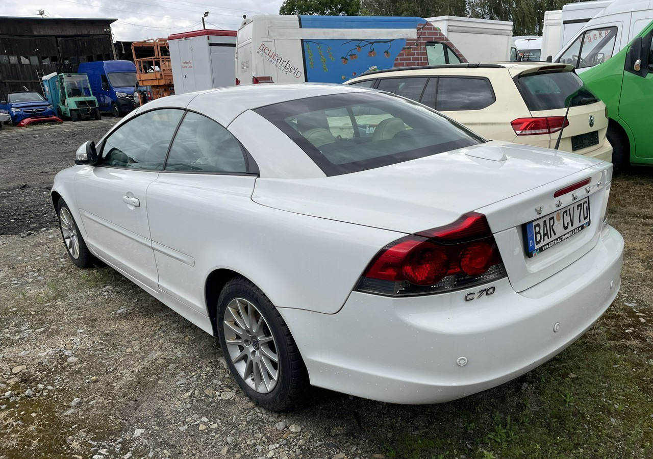 Volvo C70 II Volvo C70 2.0-136KM Cabrio Kabriolet 2010 - PKW: das Bild 5 Volvo C70 II Volvo C70 2.0-136KM Cabrio Kabriolet 2010 - PKW: das Bild 5