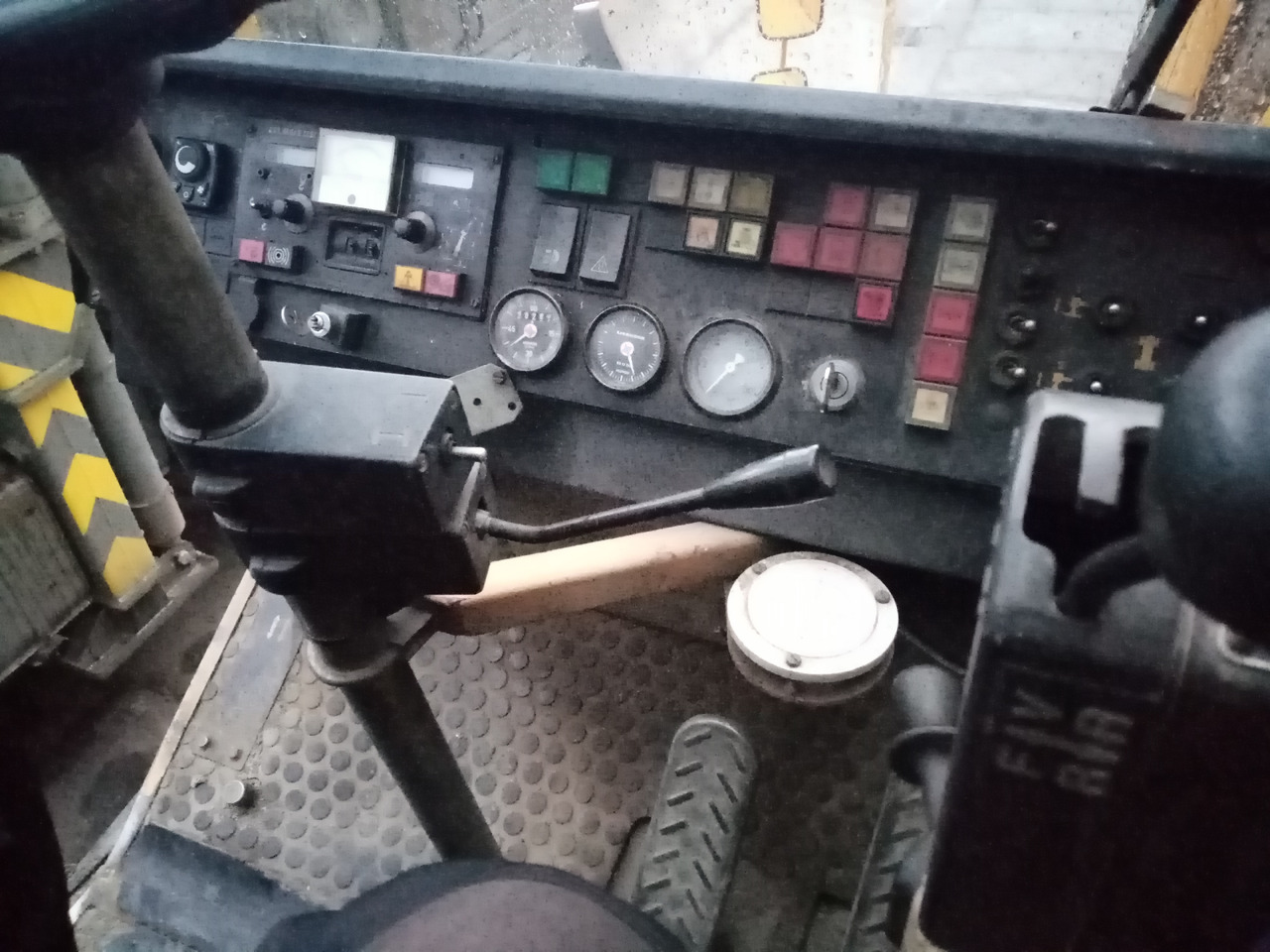 Baumaschine LIEBHERR LTM 1030: das Bild 6