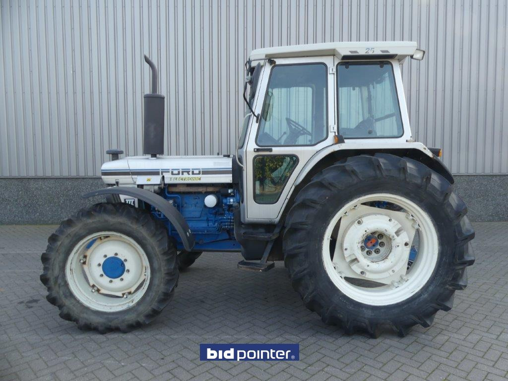 Ford 7810 Silver Jubilee - Traktor: das Bild 2 Ford 7810 Silver Jubilee - Traktor: das Bild 2