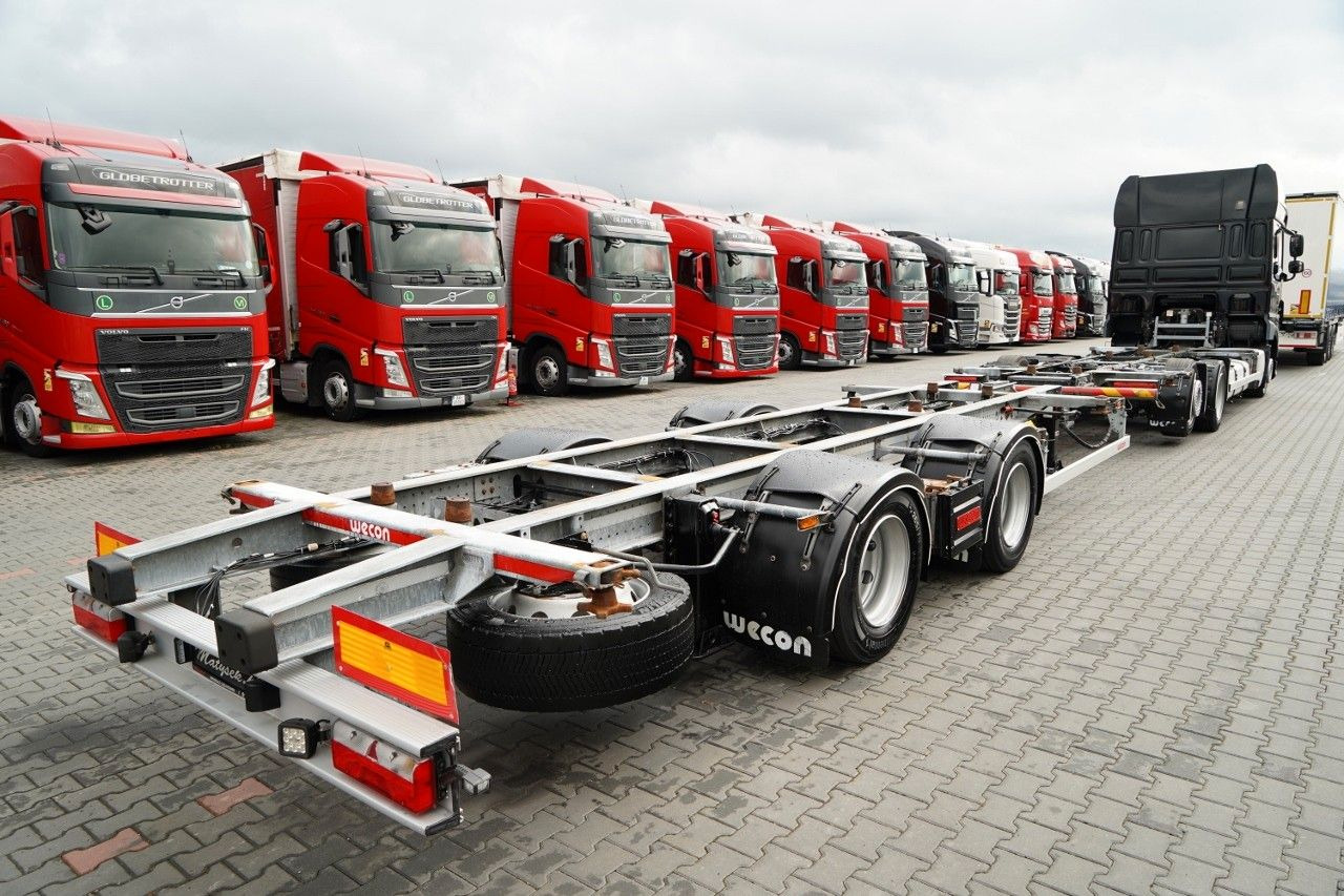 DAF XF 480 / BDF / 6X2 / ZESTAW TANDEM / SSC / I-PA - Containerwagen/ Wechselfahrgestell LKW: das Bild 4 DAF XF 480 / BDF / 6X2 / ZESTAW TANDEM / SSC / I-PA - Containerwagen/ Wechselfahrgestell LKW: das Bild 4