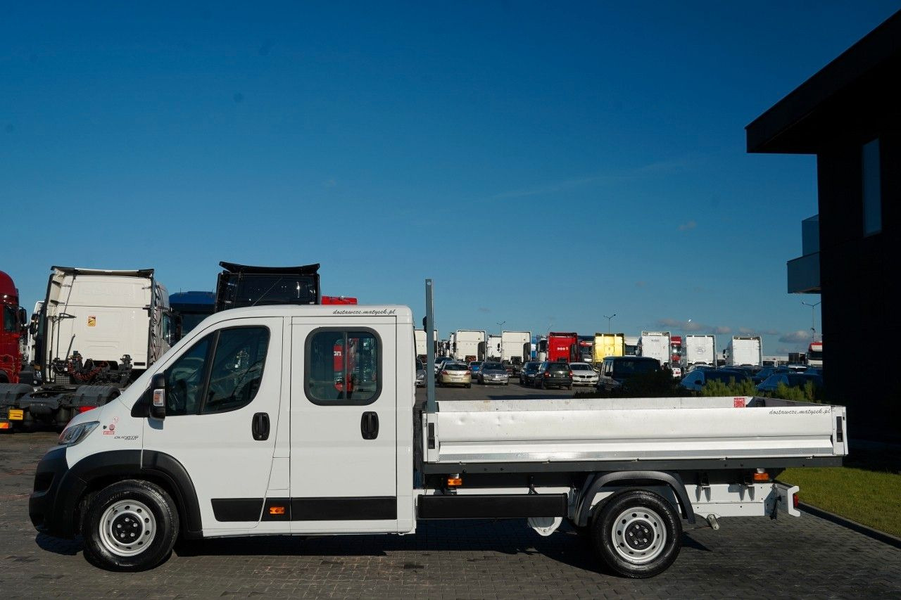 Fiat DUCATO MAXI / 2.3 D / BRYGADÓWKA / SKRZYNIOWY 3 - Koffer Transporter: das Bild 4 Fiat DUCATO MAXI / 2.3 D / BRYGADÓWKA / SKRZYNIOWY 3 - Koffer Transporter: das Bild 4