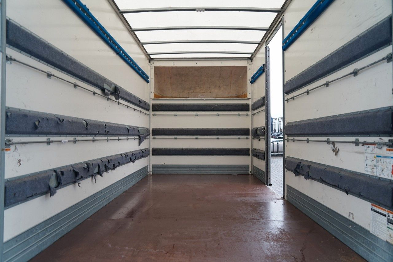 Kühltransporter Iveco DAILY 35-160 / KONTENER 4,3 M / WINDA DHOLLANDIA: das Bild 25