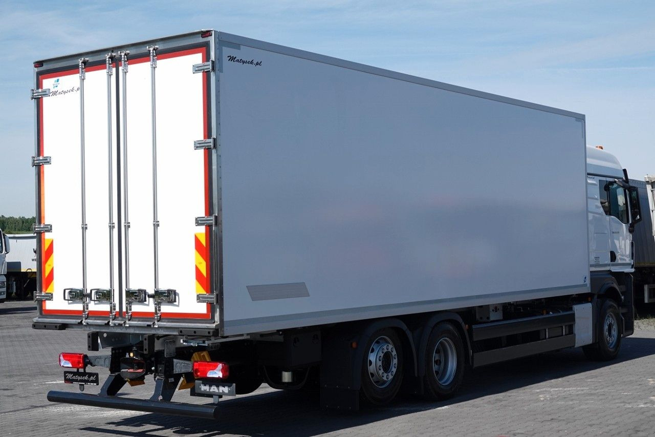MAN TGX 26.520 / 6x2 / CHŁODNIA -8,6 M / AGREGAT THE - Koffer LKW: das Bild 4 MAN TGX 26.520 / 6x2 / CHŁODNIA -8,6 M / AGREGAT THE - Koffer LKW: das Bild 4