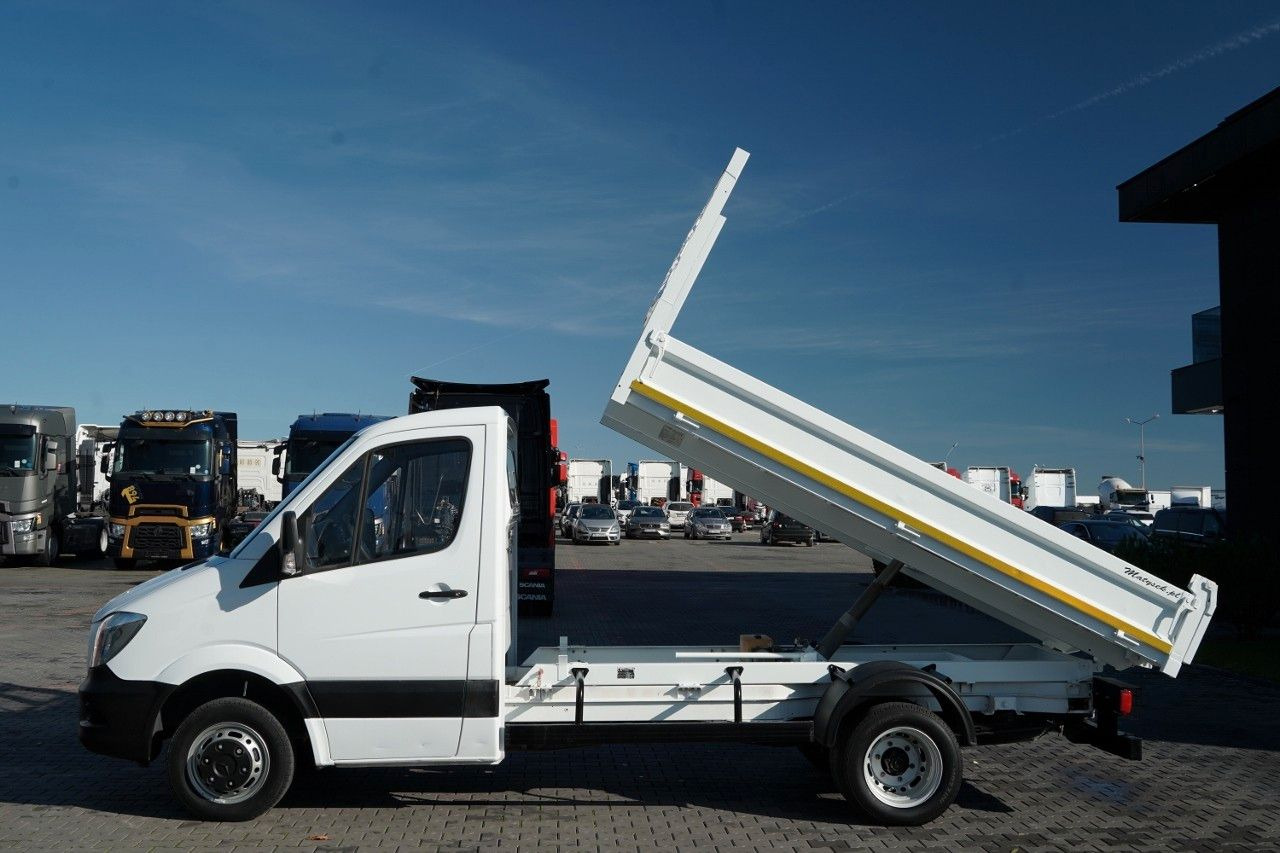 Mercedes-Benz SPRINTER / WYWROTKA - 3,5M / BLIŹNIAK / MANUAL / - Kipper Transporter: das Bild 3 Mercedes-Benz SPRINTER / WYWROTKA - 3,5M / BLIŹNIAK / MANUAL / - Kipper Transporter: das Bild 3