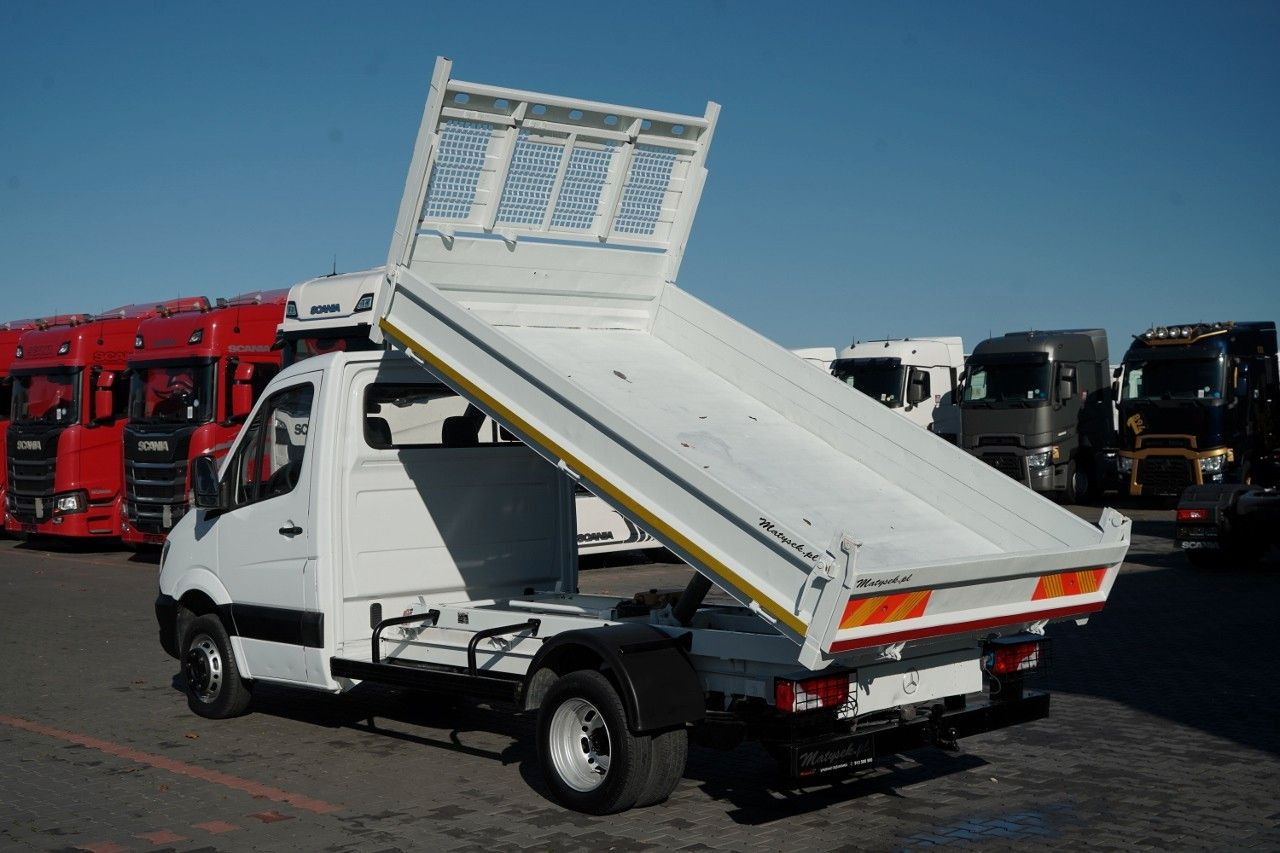 Mercedes-Benz SPRINTER / WYWROTKA - 3,5M / BLIŹNIAK / MANUAL / - Kipper Transporter: das Bild 4 Mercedes-Benz SPRINTER / WYWROTKA - 3,5M / BLIŹNIAK / MANUAL / - Kipper Transporter: das Bild 4