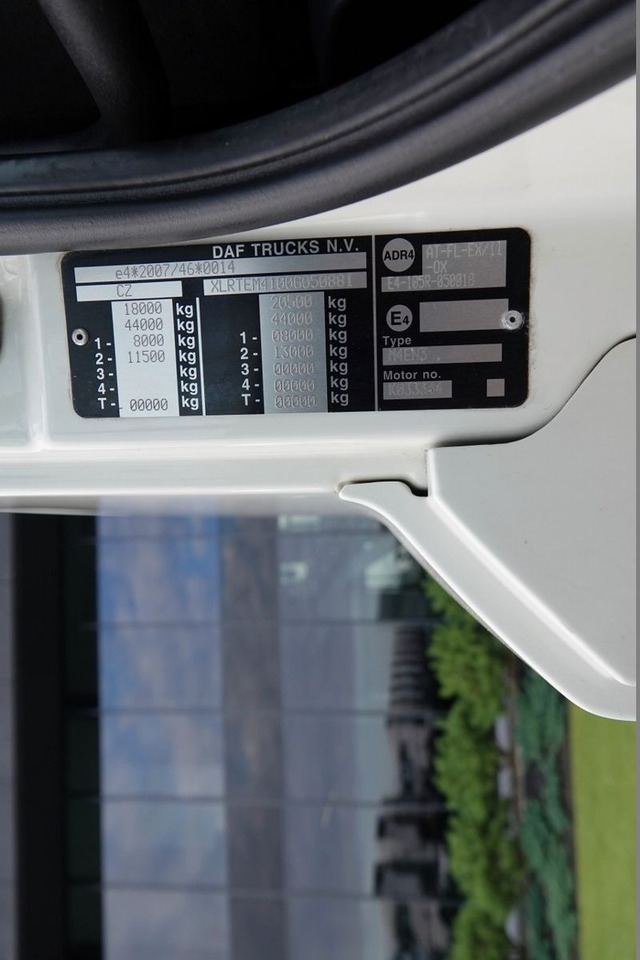 DAF CF 440 / PEŁNY ADR / AUTOMAT / EURO 6 / SPROWADZ – Finanzierungsleasing DAF CF 440 / PEŁNY ADR / AUTOMAT / EURO 6 / SPROWADZ: das Bild 18