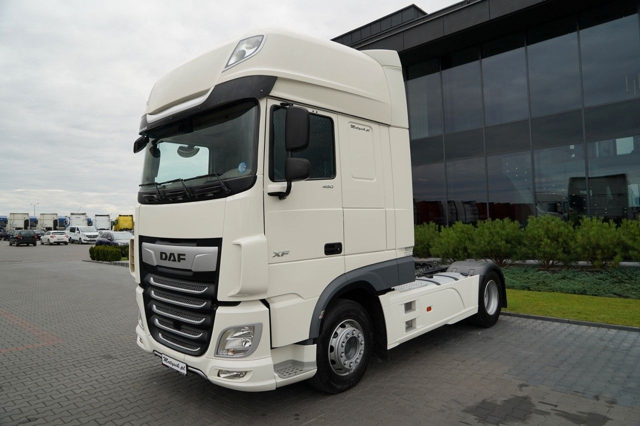 DAF XF 480 / I-PARK COOL / 2021 ROK / SUPER SPACE C - Sattelzugmaschine: das Bild 2 DAF XF 480 / I-PARK COOL / 2021 ROK / SUPER SPACE C - Sattelzugmaschine: das Bild 2