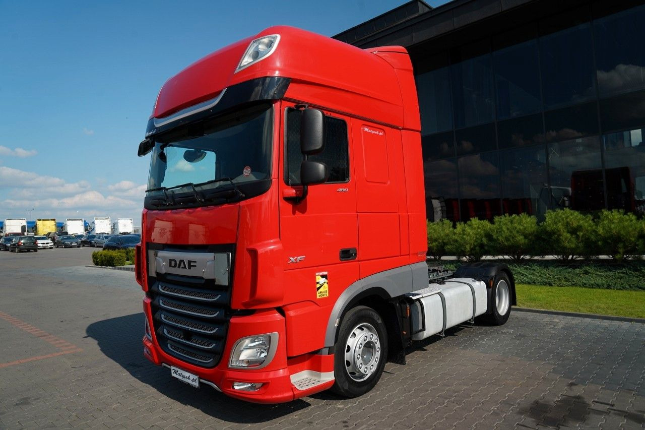 DAF XF 480 / LOW DECK / MEGA / 2021 / SSC / PO KONTR - Sattelzugmaschine: das Bild 2 DAF XF 480 / LOW DECK / MEGA / 2021 / SSC / PO KONTR - Sattelzugmaschine: das Bild 2