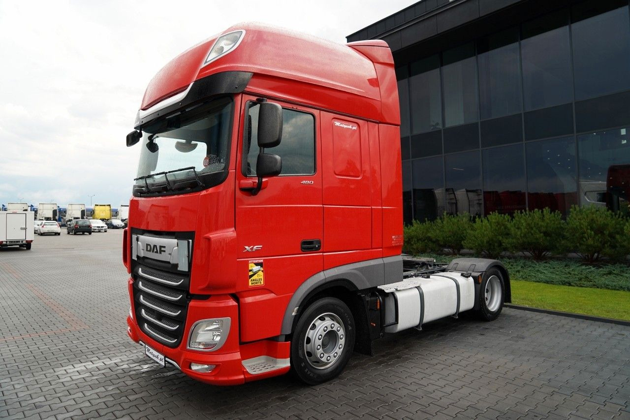 DAF XF 480 / LOW DECK / MEGA / 2021 / SSC / PO KONTR - Sattelzugmaschine: das Bild 5 DAF XF 480 / LOW DECK / MEGA / 2021 / SSC / PO KONTR - Sattelzugmaschine: das Bild 5