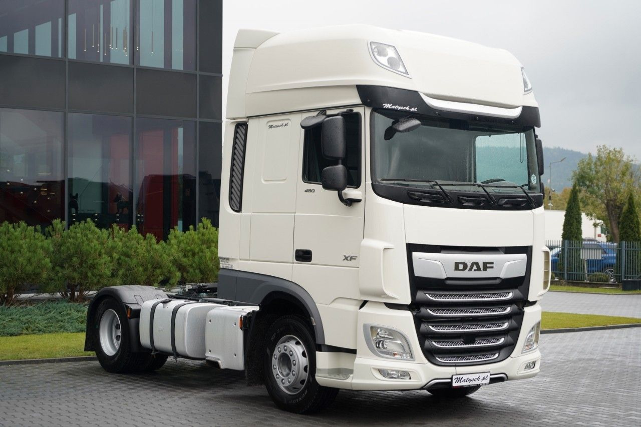DAF XF 480 / SUPER SPACE CAB / OPONY 100% / 2021 RO - Sattelzugmaschine: das Bild 4 DAF XF 480 / SUPER SPACE CAB / OPONY 100% / 2021 RO - Sattelzugmaschine: das Bild 4