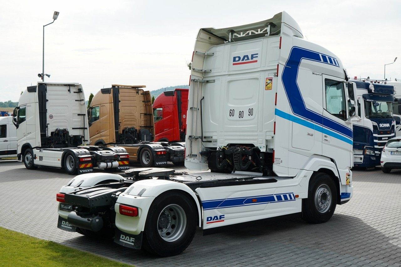 DAF XG 530 / RETARDER / FULL AIRMATIC / I-PARK COOL - Sattelzugmaschine: das Bild 4 DAF XG 530 / RETARDER / FULL AIRMATIC / I-PARK COOL - Sattelzugmaschine: das Bild 4