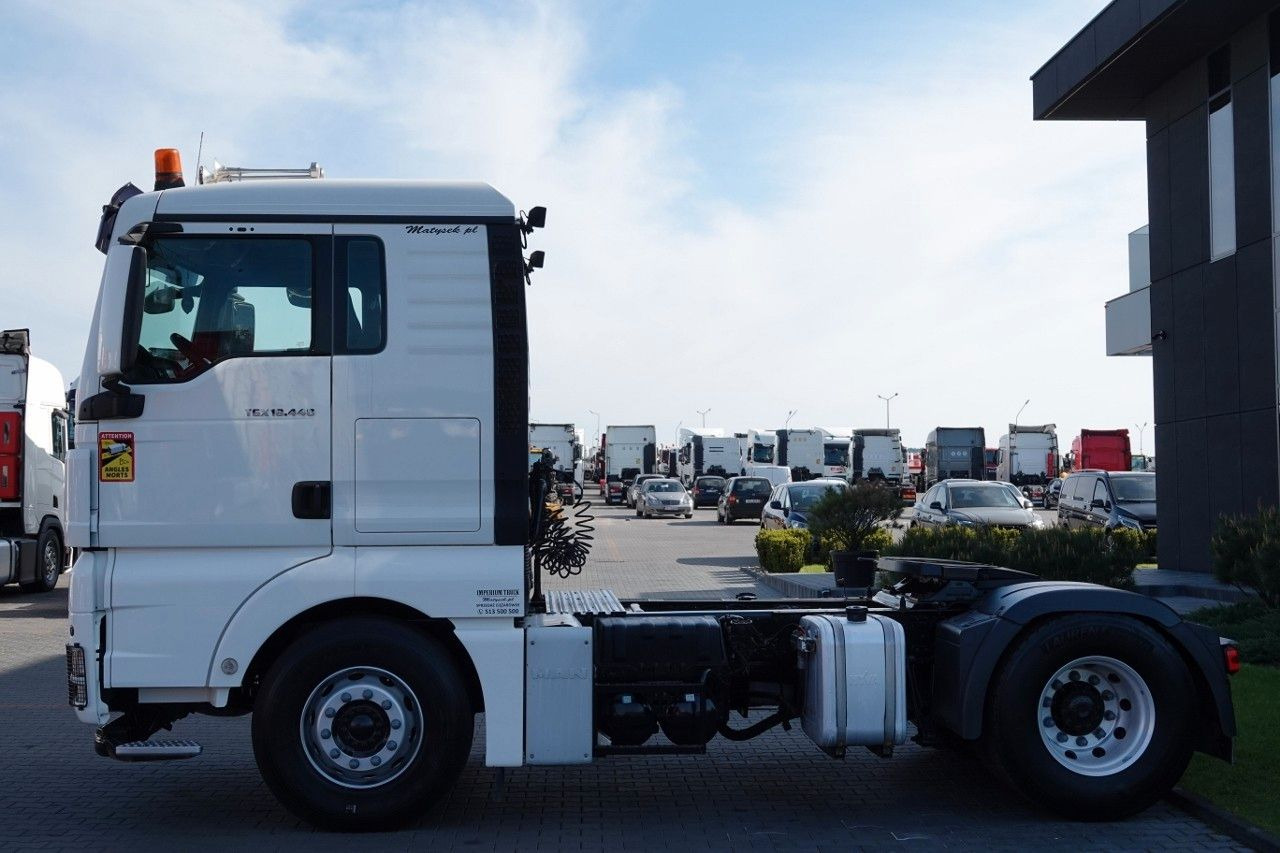 MAN TGX 18.440 / RETARDER / EURO 5 / EEV / NISKA KA MAN TGX 18.440 / RETARDER / EURO 5 / EEV / NISKA KA - Sattelzugmaschine: das Bild 3 MAN TGX 18.440 / RETARDER / EURO 5 / EEV / NISKA KA MAN TGX 18.440 / RETARDER / EURO 5 / EEV / NISKA KA - Sattelzugmaschine: das Bild 3