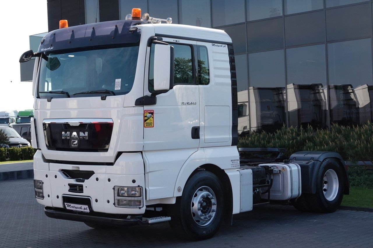 MAN TGX 18.440 / RETARDER / EURO 5 / EEV / NISKA KA MAN TGX 18.440 / RETARDER / EURO 5 / EEV / NISKA KA - Sattelzugmaschine: das Bild 1 MAN TGX 18.440 / RETARDER / EURO 5 / EEV / NISKA KA MAN TGX 18.440 / RETARDER / EURO 5 / EEV / NISKA KA - Sattelzugmaschine: das Bild 1