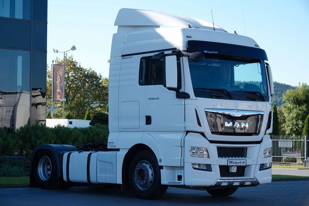 MAN TGX 18.440 / RETARDER / XLX / EURO 6 - Sattelzugmaschine: das Bild 1 MAN TGX 18.440 / RETARDER / XLX / EURO 6 - Sattelzugmaschine: das Bild 1
