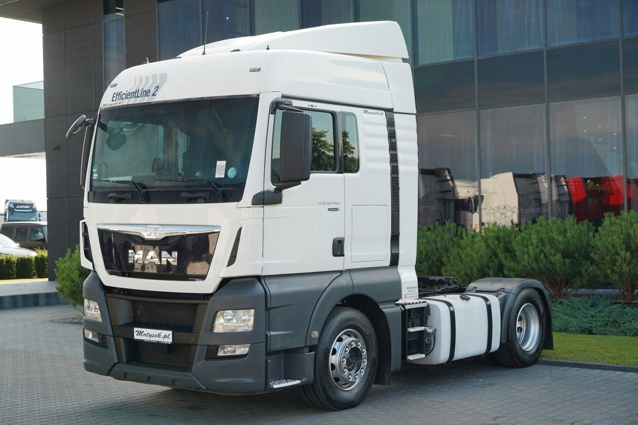 MAN TGX 18. 440 / XLX / STANDARD / 2016 ROK / MAN TGX 18. 440 / XLX / STANDARD / 2016 ROK / - Sattelzugmaschine: das Bild 4 MAN TGX 18. 440 / XLX / STANDARD / 2016 ROK / MAN TGX 18. 440 / XLX / STANDARD / 2016 ROK / - Sattelzugmaschine: das Bild 4