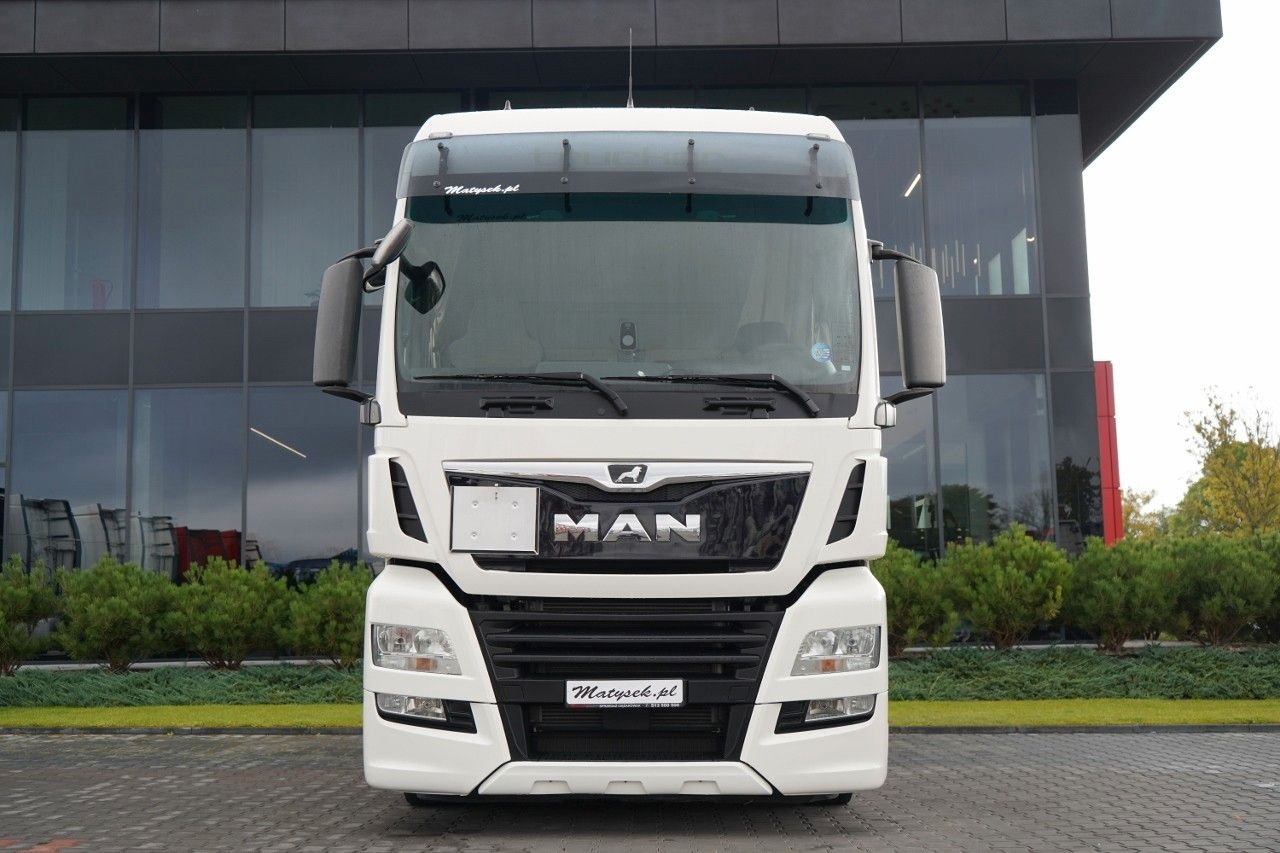 MAN TGX 18.470 / LOW DECK / MEGA / REGULOWANE SIODŁO - Sattelzugmaschine: das Bild 2 MAN TGX 18.470 / LOW DECK / MEGA / REGULOWANE SIODŁO - Sattelzugmaschine: das Bild 2