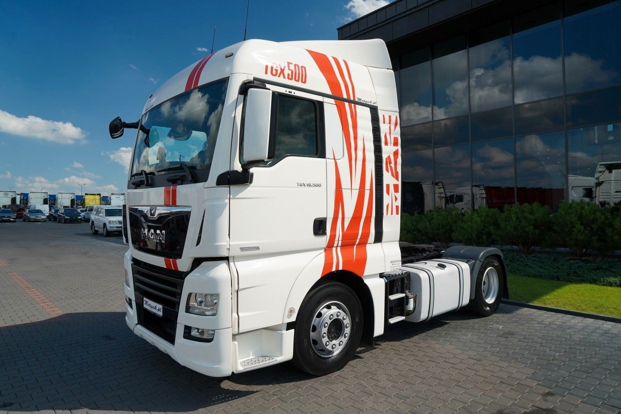 MAN TGX 18.500 / XLX / RETARDER / PO KONTRAKCIE SERW - Sattelzugmaschine: das Bild 2 MAN TGX 18.500 / XLX / RETARDER / PO KONTRAKCIE SERW - Sattelzugmaschine: das Bild 2