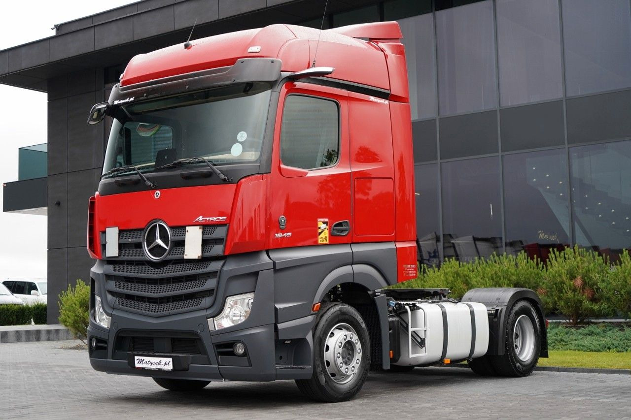 Mercedes-Benz ACTROS 1845 / MP5 / BIG SPACE / PO KONTRAKCIE SE - Sattelzugmaschine: das Bild 3 Mercedes-Benz ACTROS 1845 / MP5 / BIG SPACE / PO KONTRAKCIE SE - Sattelzugmaschine: das Bild 3