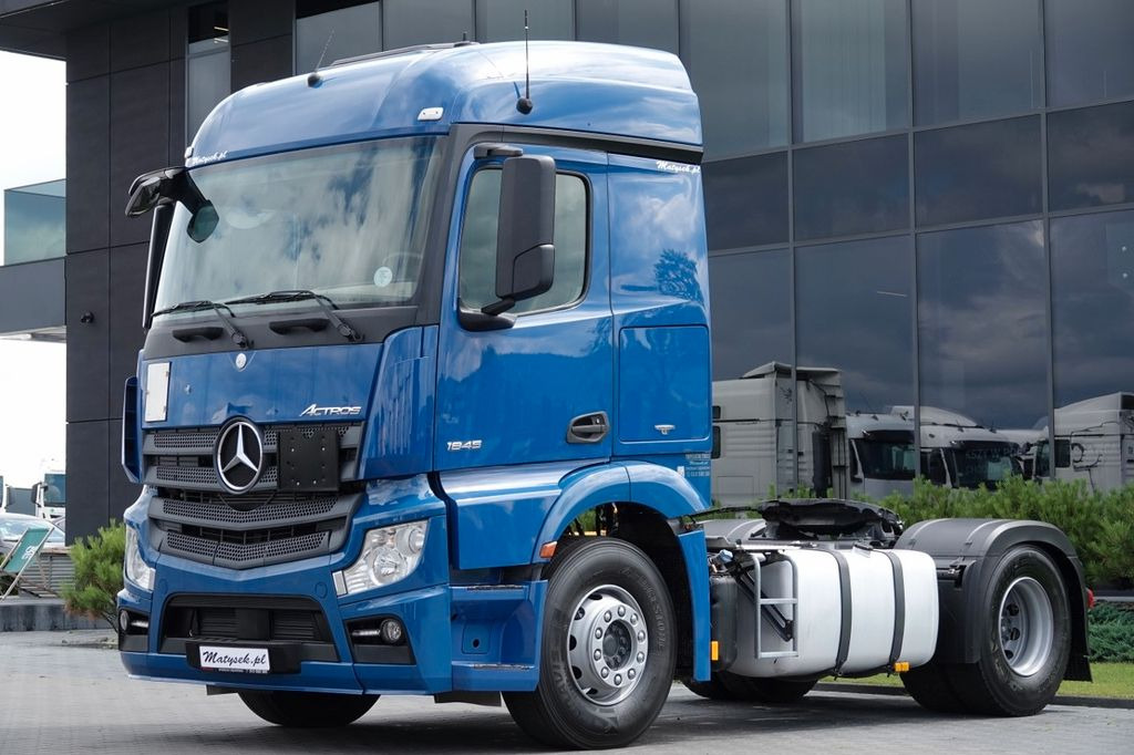 Mercedes-Benz ACTROS 1845 / RETARDER / 380 tys.km. / SPROWADZO - Sattelzugmaschine: das Bild 5 Mercedes-Benz ACTROS 1845 / RETARDER / 380 tys.km. / SPROWADZO - Sattelzugmaschine: das Bild 5