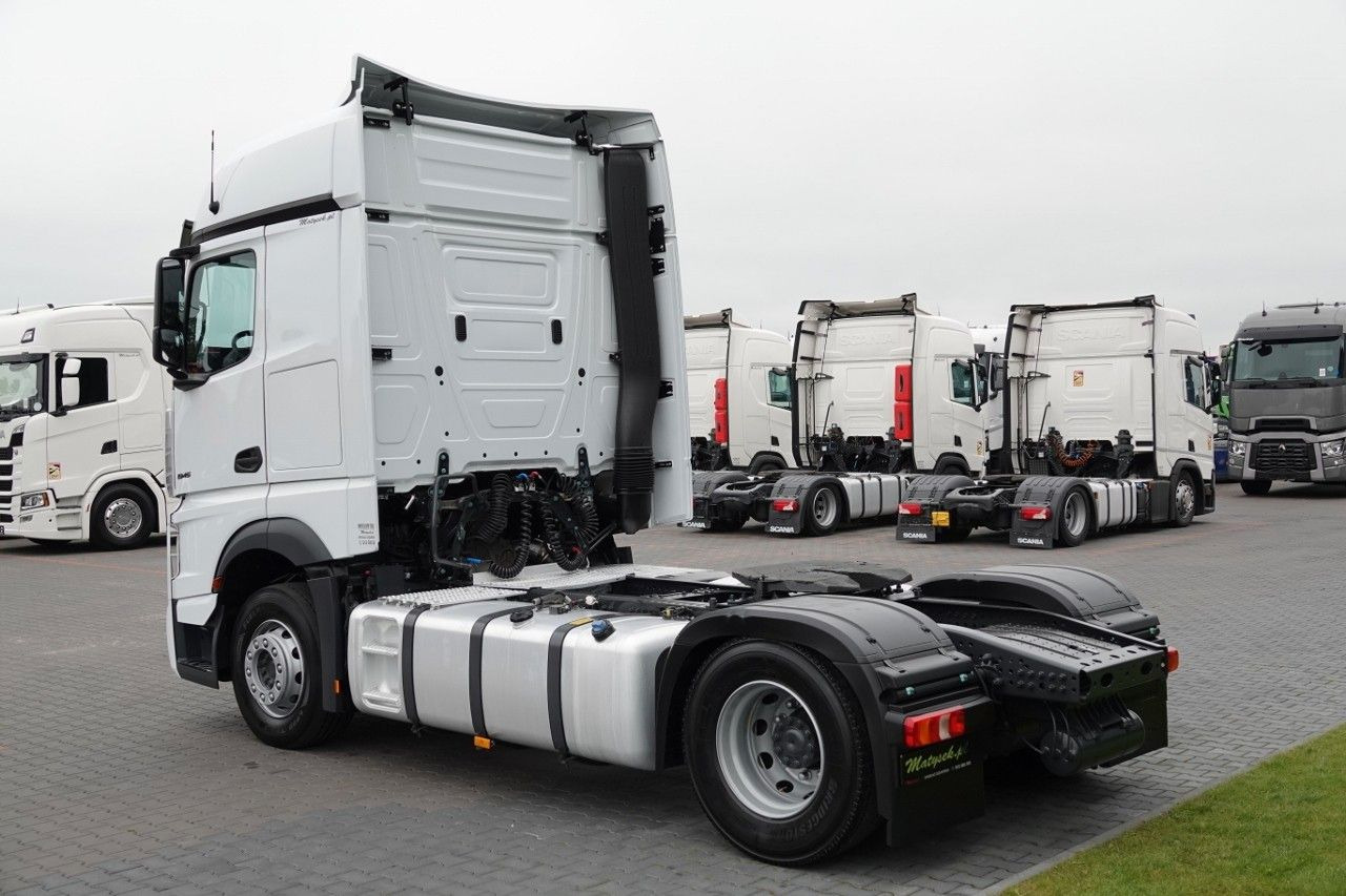 Mercedes-Benz ACTROS L 1945 / BIG SPACE / 20223 R / PO KONTR - Sattelzugmaschine: das Bild 4 Mercedes-Benz ACTROS L 1945 / BIG SPACE / 20223 R / PO KONTR - Sattelzugmaschine: das Bild 4