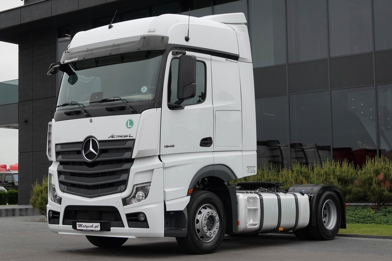 Mercedes-Benz ACTROS L 1945 / BIG SPACE / 20223 R / PO KONTR - Sattelzugmaschine: das Bild 2 Mercedes-Benz ACTROS L 1945 / BIG SPACE / 20223 R / PO KONTR - Sattelzugmaschine: das Bild 2