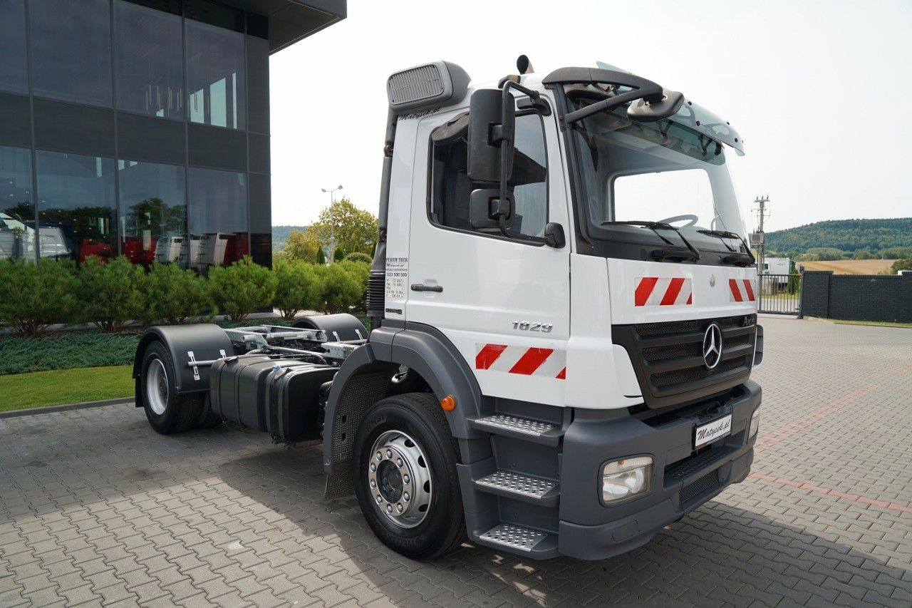 Mercedes-Benz AXOR 1829 / RETARDER / RAMA POD ZABUDOWĘ / 4 m / - Sattelzugmaschine: das Bild 2 Mercedes-Benz AXOR 1829 / RETARDER / RAMA POD ZABUDOWĘ / 4 m / - Sattelzugmaschine: das Bild 2