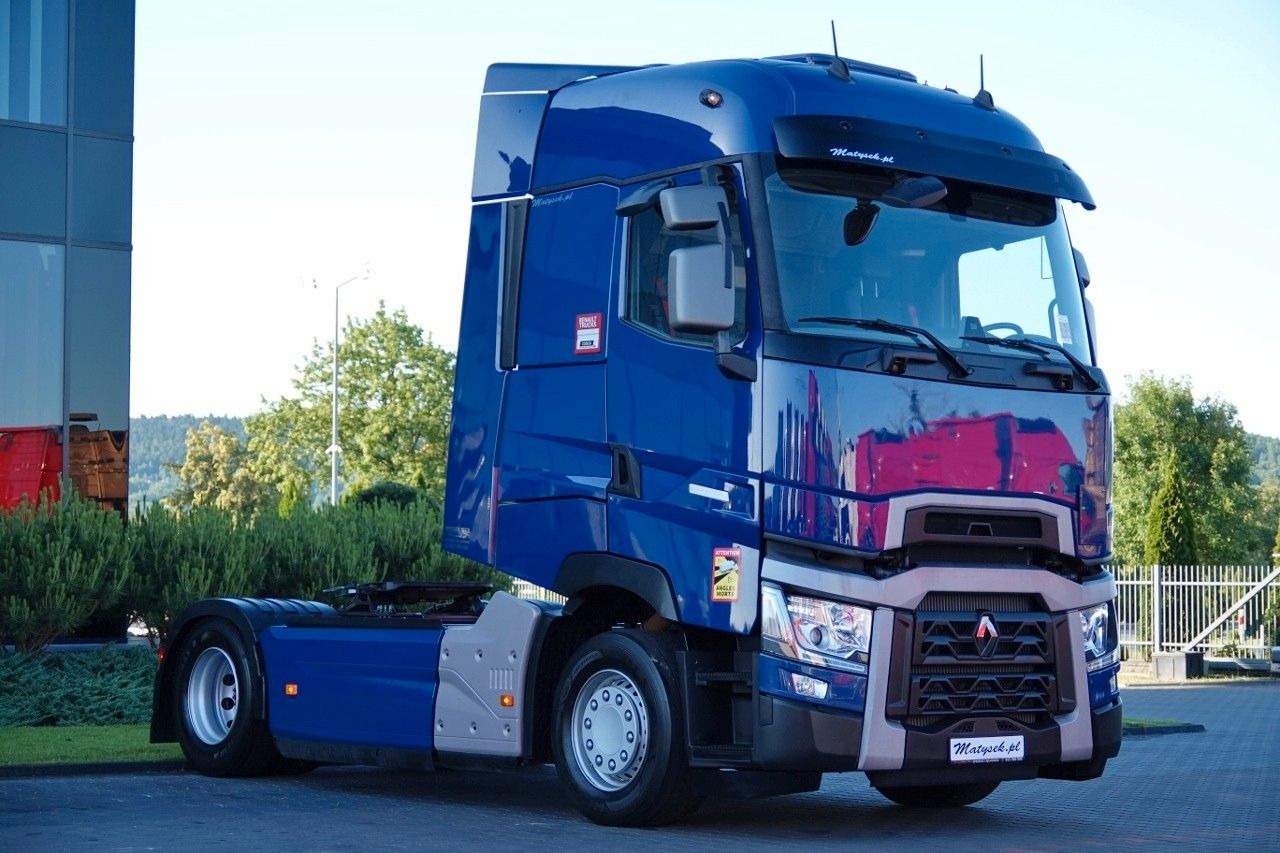 Renault T 520 / 13 L / RETARDER / I-PARK COOL / SKÓRY / Renault T 520 / 13 L / RETARDER / I-PARK COOL / SKÓRY / - Sattelzugmaschine: das Bild 1 Renault T 520 / 13 L / RETARDER / I-PARK COOL / SKÓRY / Renault T 520 / 13 L / RETARDER / I-PARK COOL / SKÓRY / - Sattelzugmaschine: das Bild 1