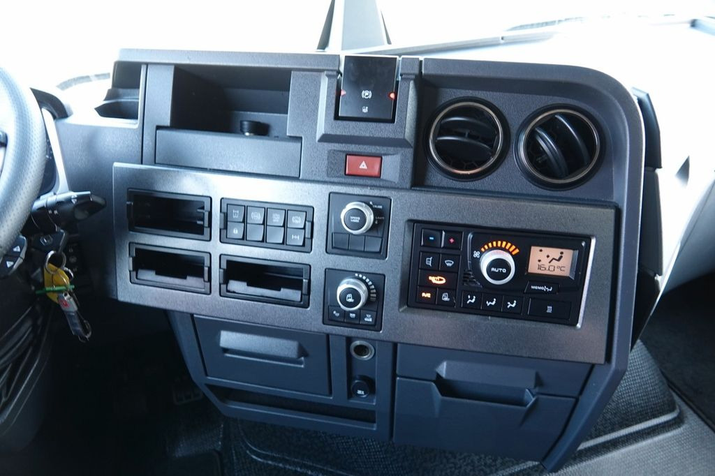 Sattelzugmaschine Renault T 520 / 13L / MAXISPACE / RETARDER / SALONKA: das Bild 15