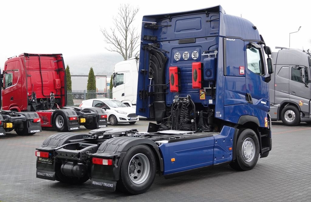 Renault T 520 / RETARDER / I-PARK COOL / HIGH CAB / 11. - Sattelzugmaschine: das Bild 5 Renault T 520 / RETARDER / I-PARK COOL / HIGH CAB / 11. - Sattelzugmaschine: das Bild 5