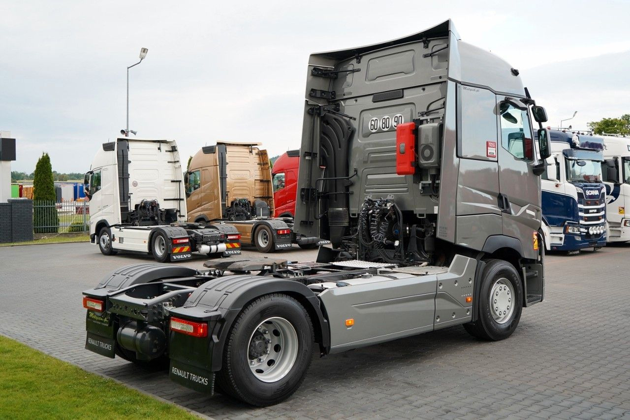 Renault T480 / 13 L / RETARDER / I-PARK COOL / OPONY Renault T480 / 13 L / RETARDER / I-PARK COOL / OPONY - Sattelzugmaschine: das Bild 5 Renault T480 / 13 L / RETARDER / I-PARK COOL / OPONY Renault T480 / 13 L / RETARDER / I-PARK COOL / OPONY - Sattelzugmaschine: das Bild 5