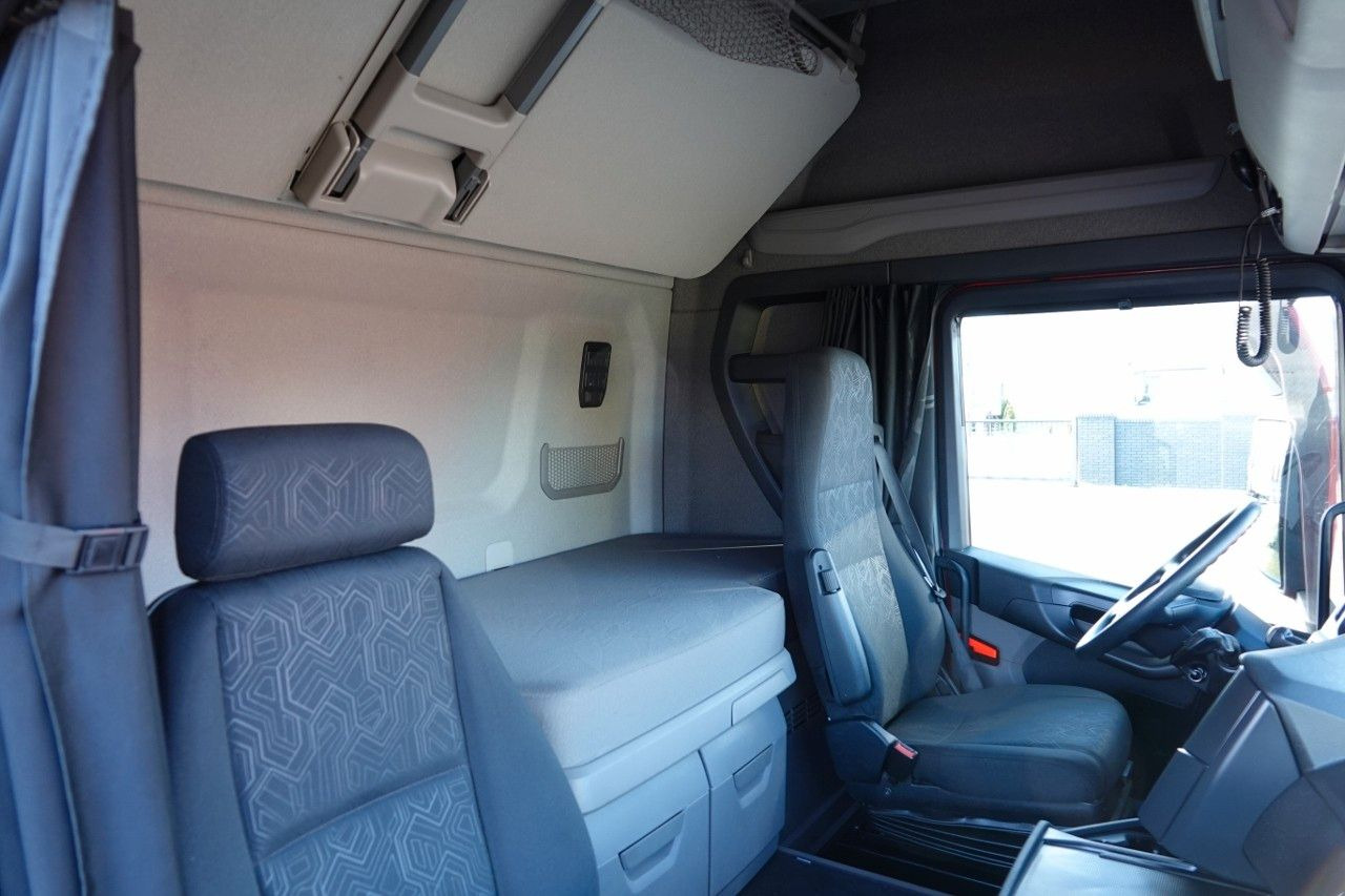 Sattelzugmaschine Scania R 450 / OPONY 100%  / PO KONTRAKCIE SERWISOWYM: das Bild 18