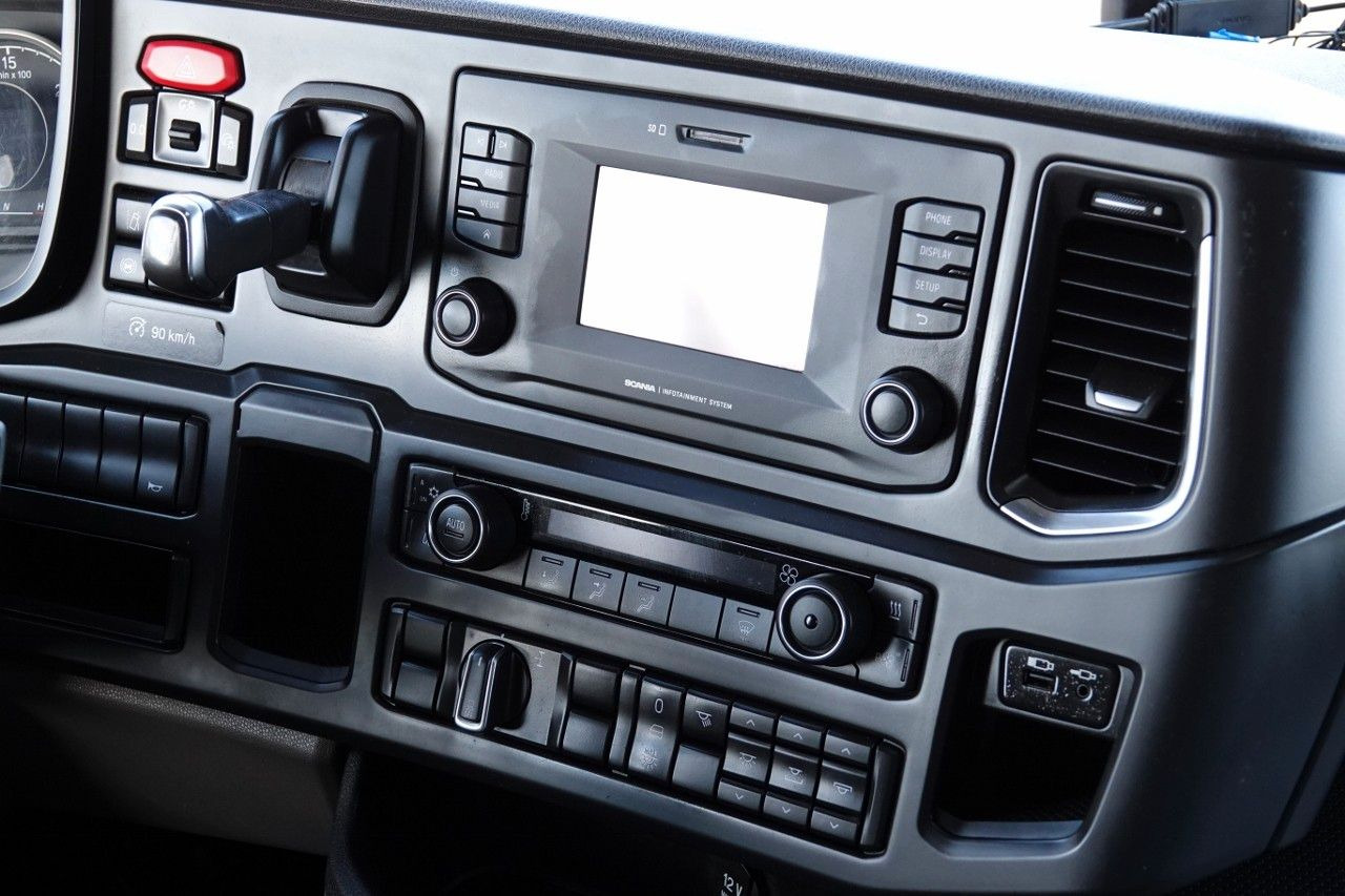 Sattelzugmaschine Scania R 450 / OPONY 100%  / PO KONTRAKCIE SERWISOWYM: das Bild 16